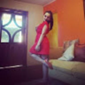 Meet your Posher, Amaris